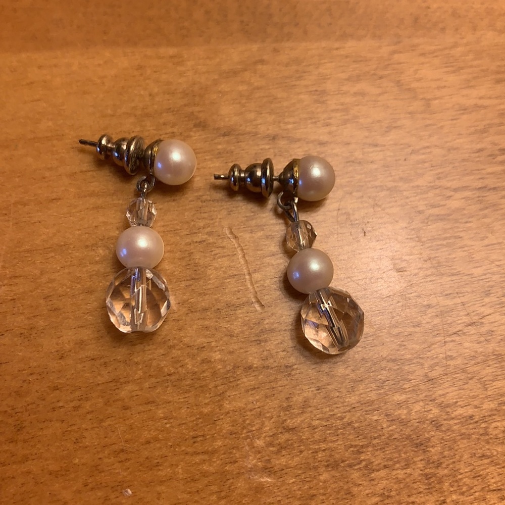Vintage Pearls &‎ Crystals Necklace with 2 Pair (Pierced & Clip) Earrings - Picture 3 of 6
